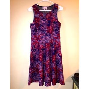 Leota made in New York size small dress beautiful floral print good condition